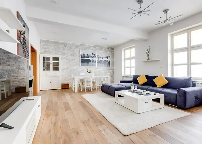 Luxury & Quiet Charming 2Bds Near River - Nek2Nd